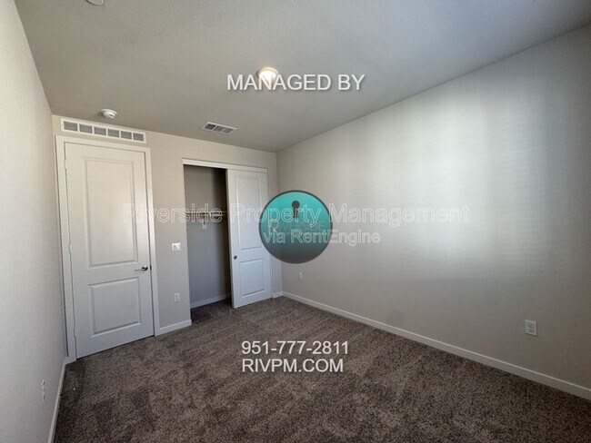 Building Photo - 9154 Teralina Cir