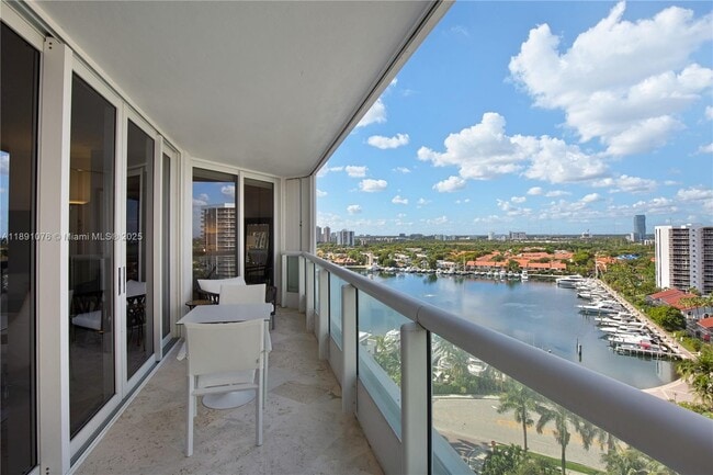 Building Photo - 21055 Yacht Club Dr