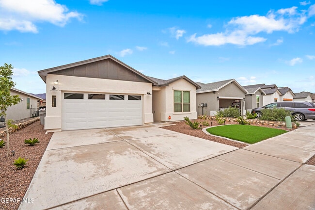 Building Photo - 11133 Blazing Star Pl