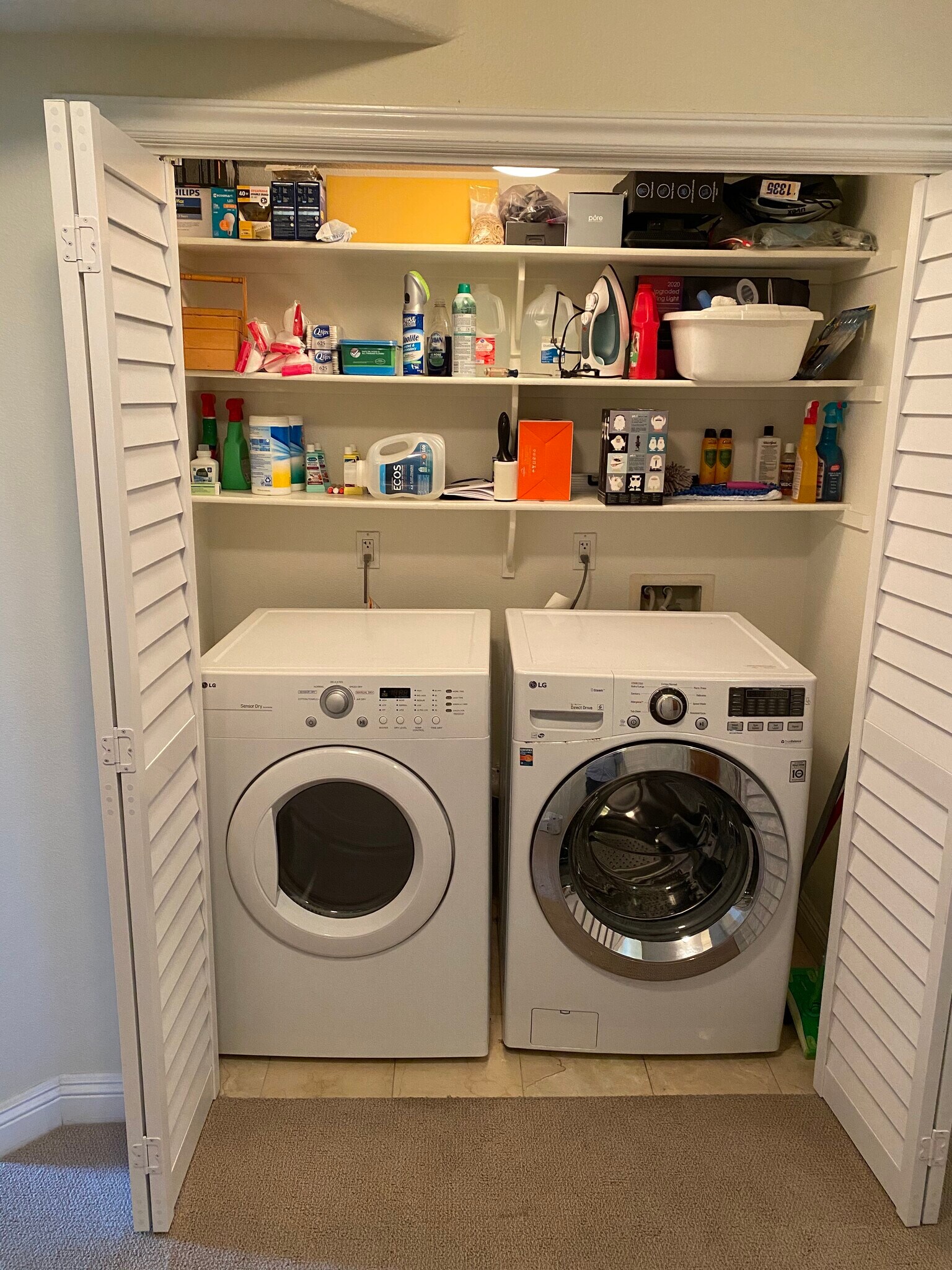 Building Photo - 5831 Seawalk Dr