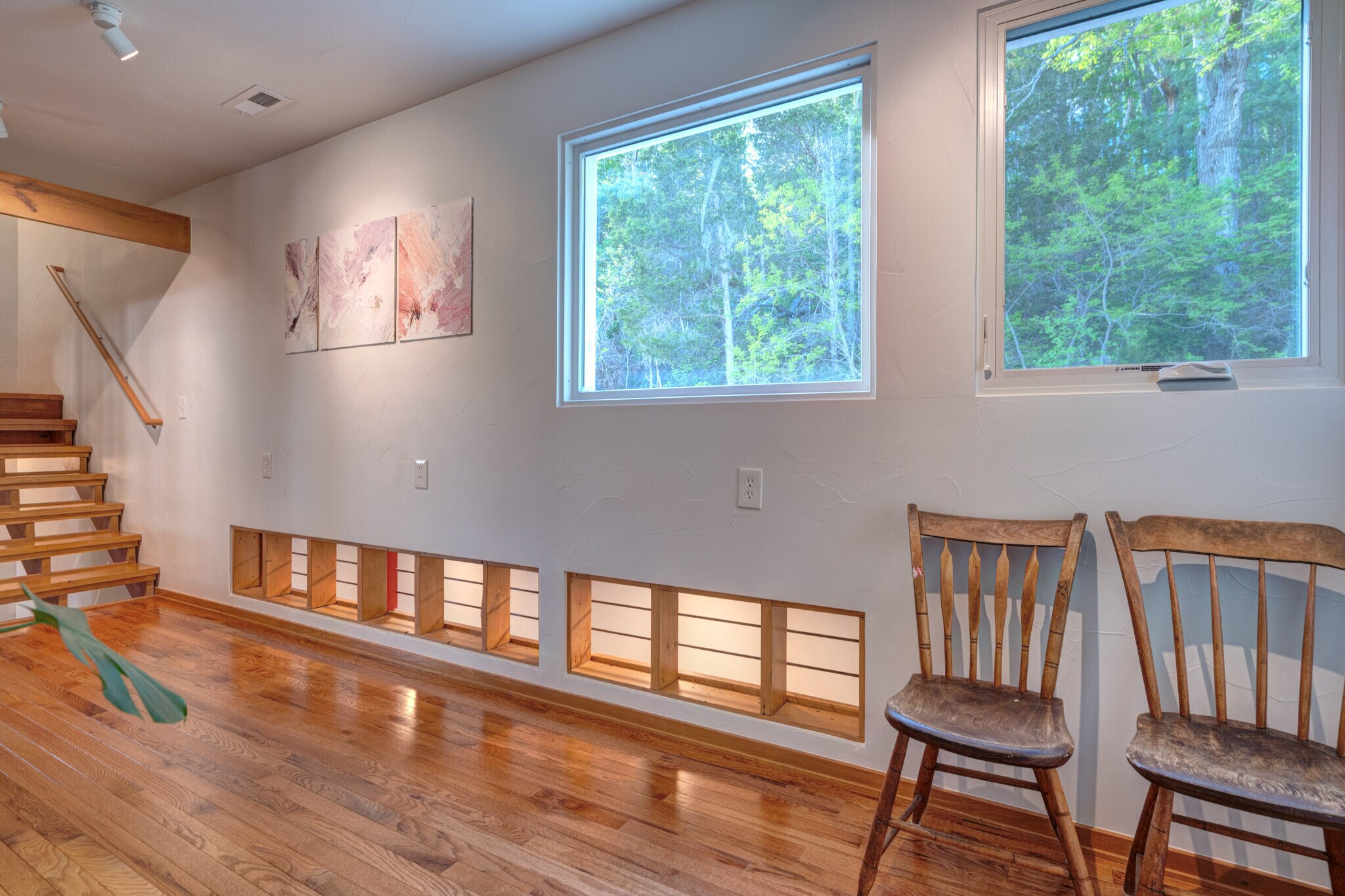Second Floor Hall - 300 John Lemley Ln