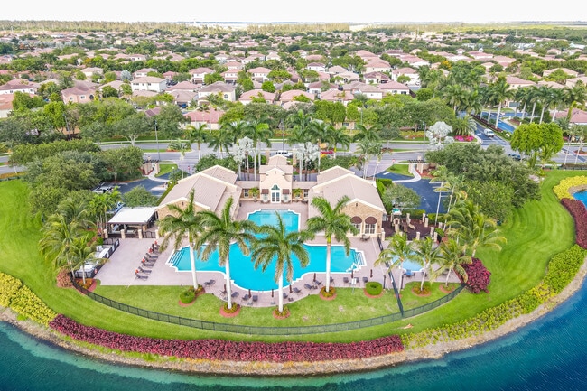 Building Photo - 3395 NE 9th Dr