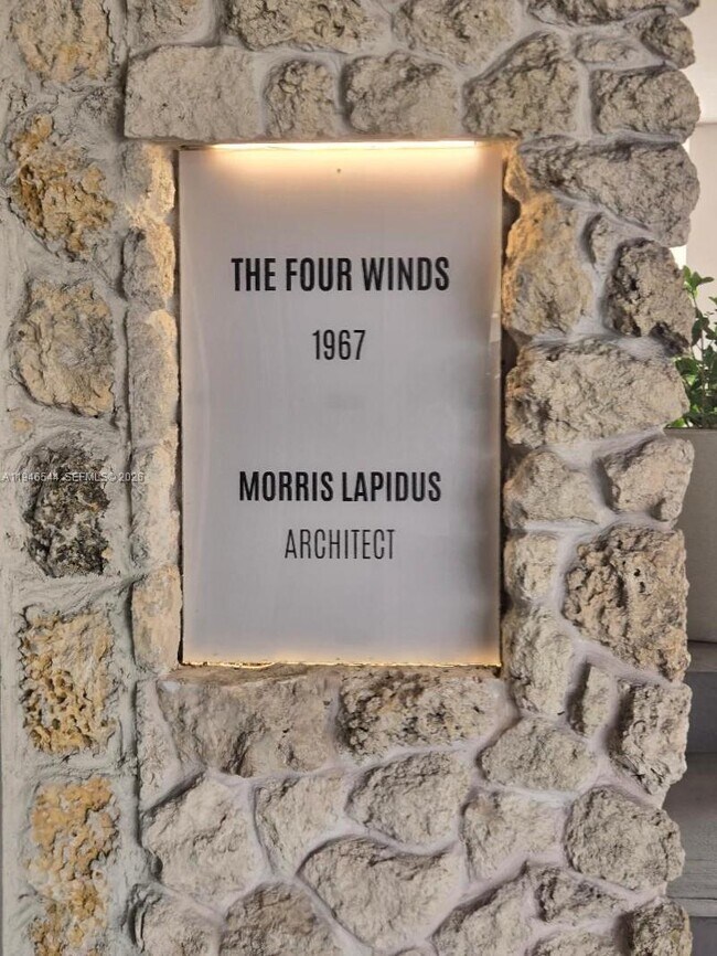 Building Photo - 9225 Collins Ave