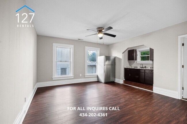 Building Photo - Lovely 3/1 located close on Historic Rivermont