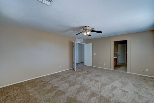 Building Photo - AVAILABLE NOW!!! Oversized Bedrooms in Johnson Ranch