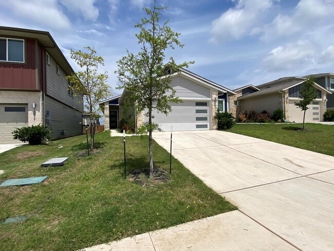 Building Photo - 10917 Tildon Ave