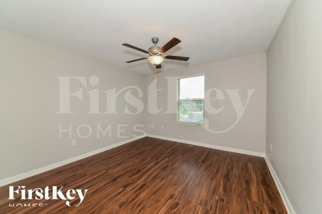 Building Photo - 806 Timeless Moss Dr