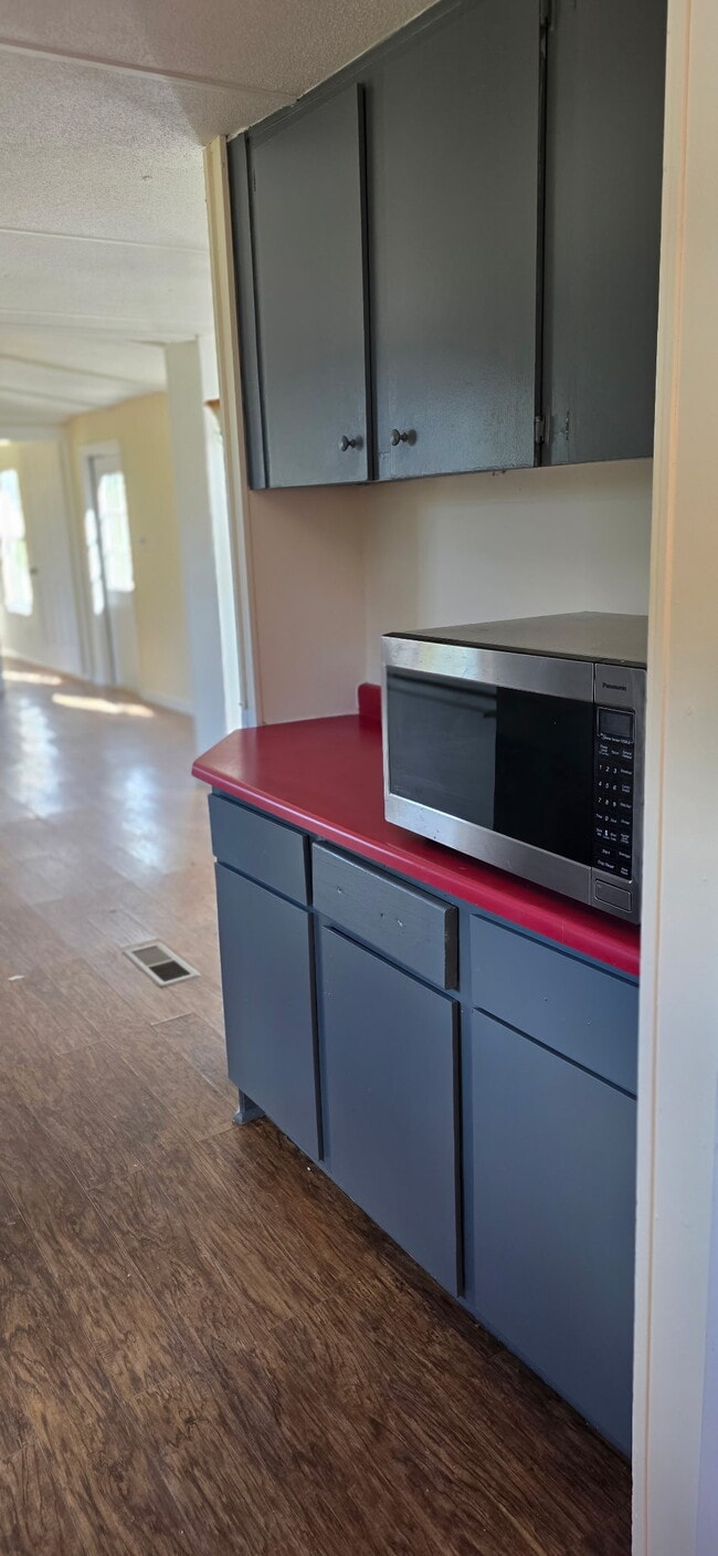 Building Photo - 658 Rices Creek Rd