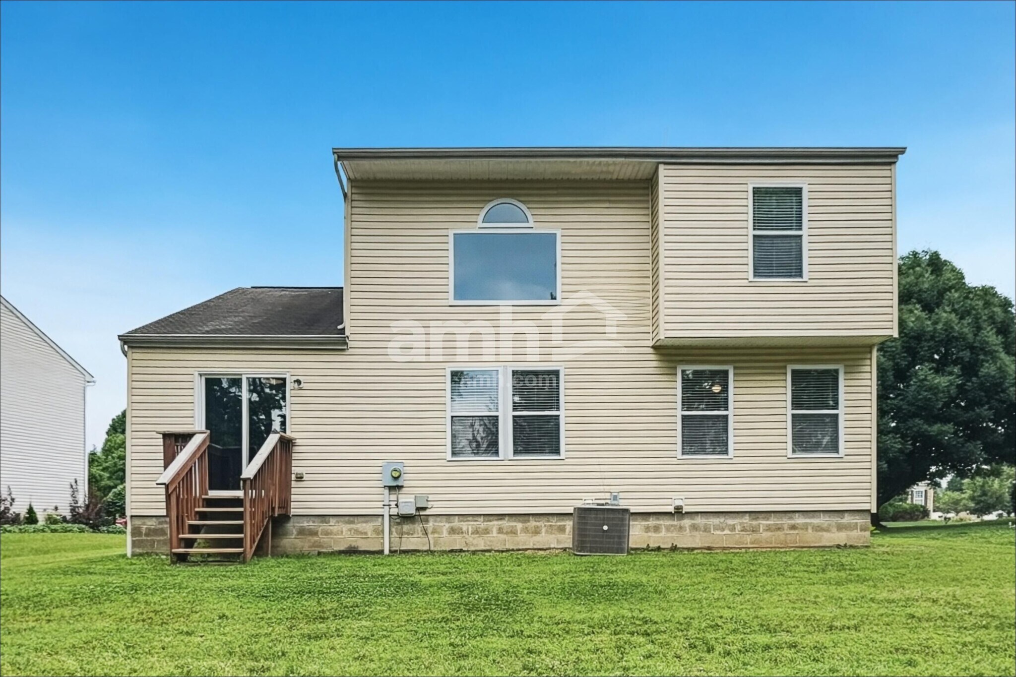 Building Photo - 368 Evergreen Cir