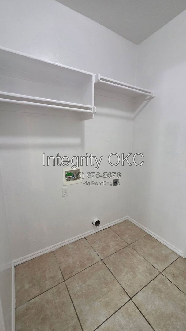 Building Photo - 1503 Tahoe Ln