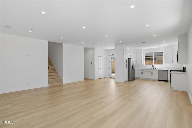 Building Photo - 1907 Ocean Ave