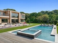 Building Photo - 233 N Magee St