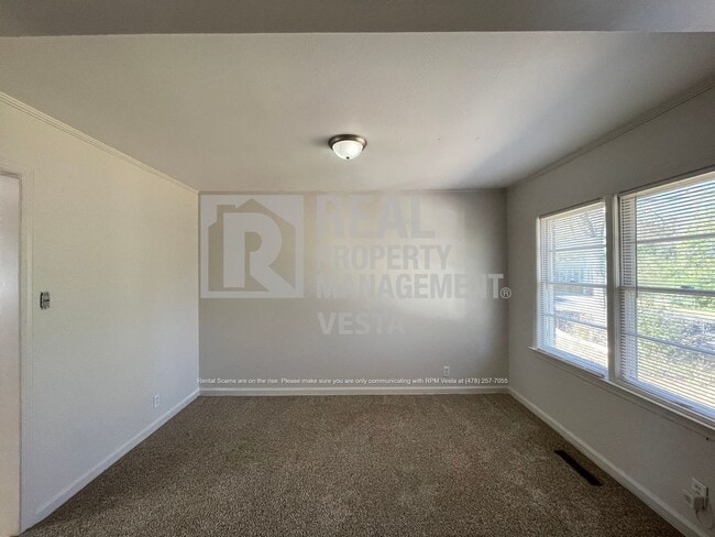 Building Photo - 796 Lee Rd