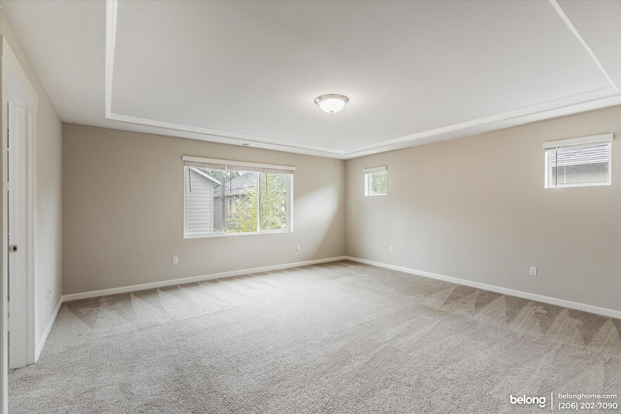 Building Photo - 10017 7th Place SE