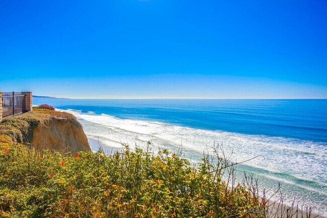 Building Photo - 190 Del Mar Shores Terrace