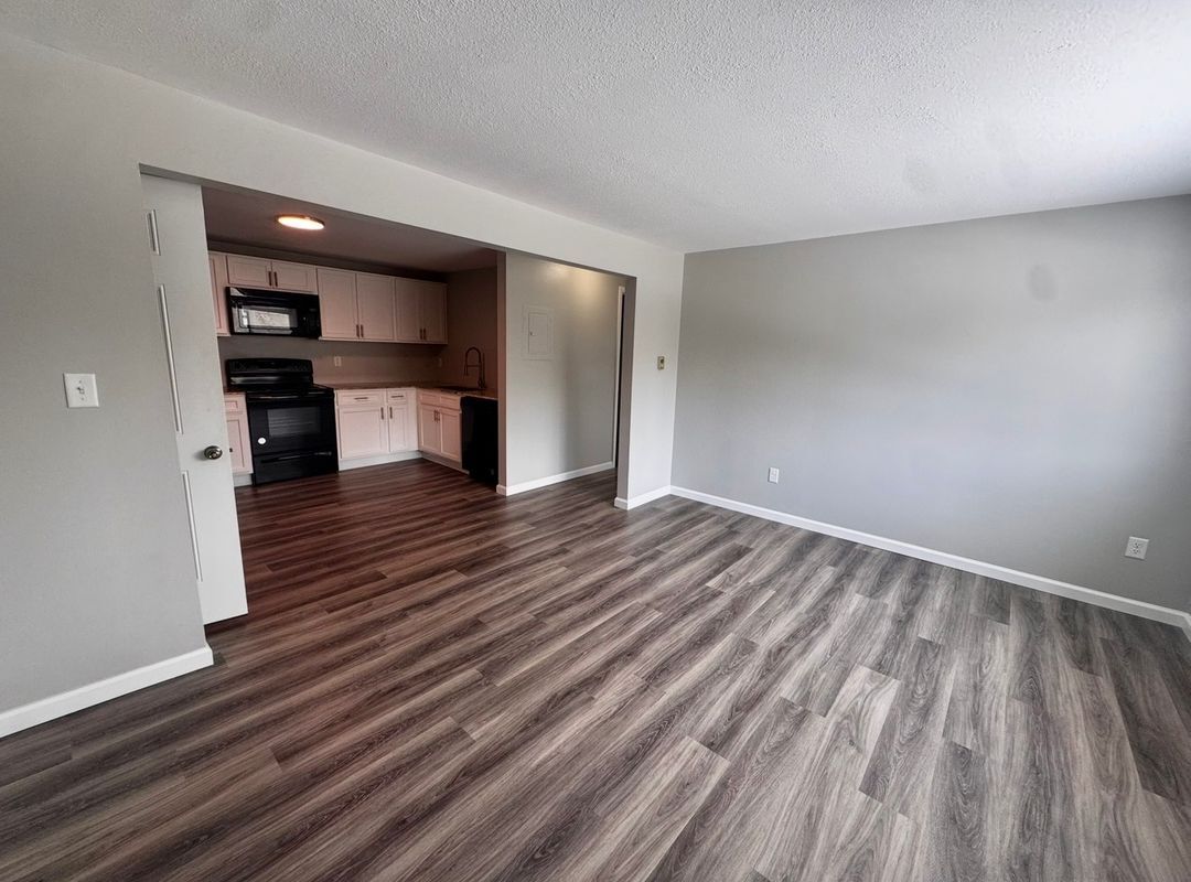 Building Photo - 9049 Zito Dr