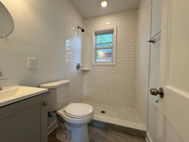 Building Photo - 9405 Rhode Island Ave