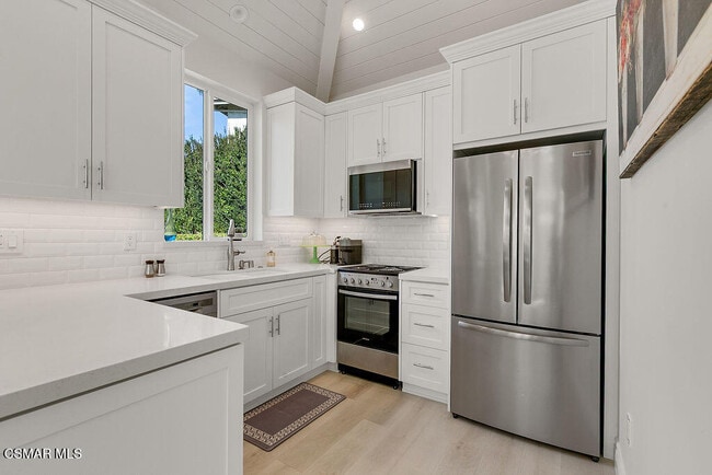 Building Photo - 2181 Brookfield Dr