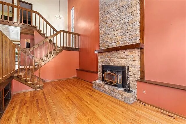 Building Photo - 5710 NW Verlin Dr