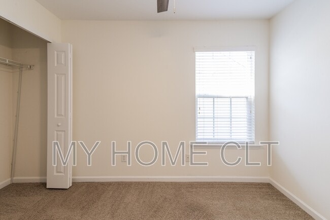 Building Photo - 18457 Streamline Ct