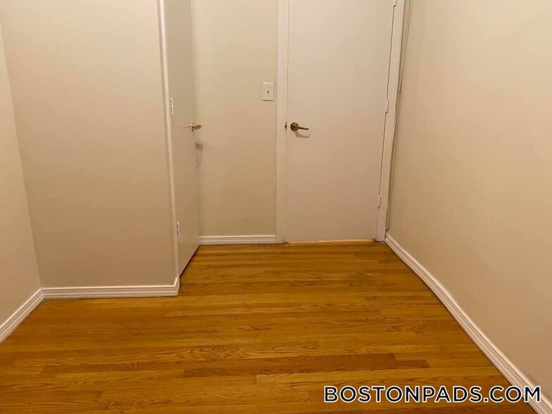 Building Photo - 309 Huntington Ave