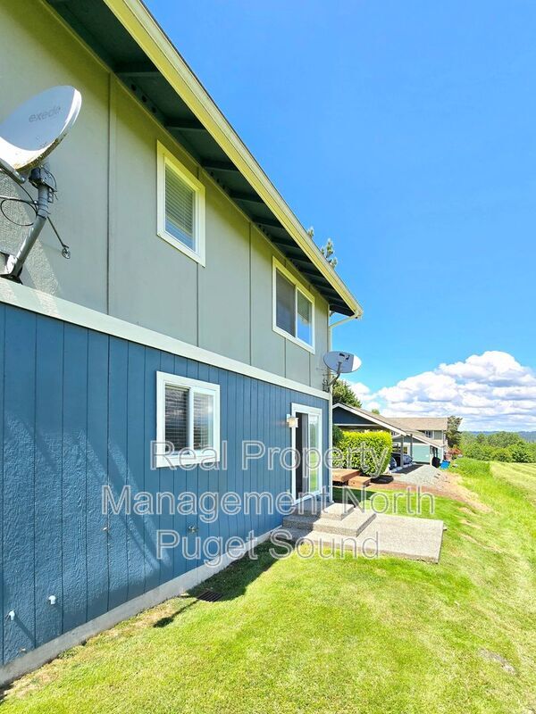 Building Photo - 16835 167th Ave SE