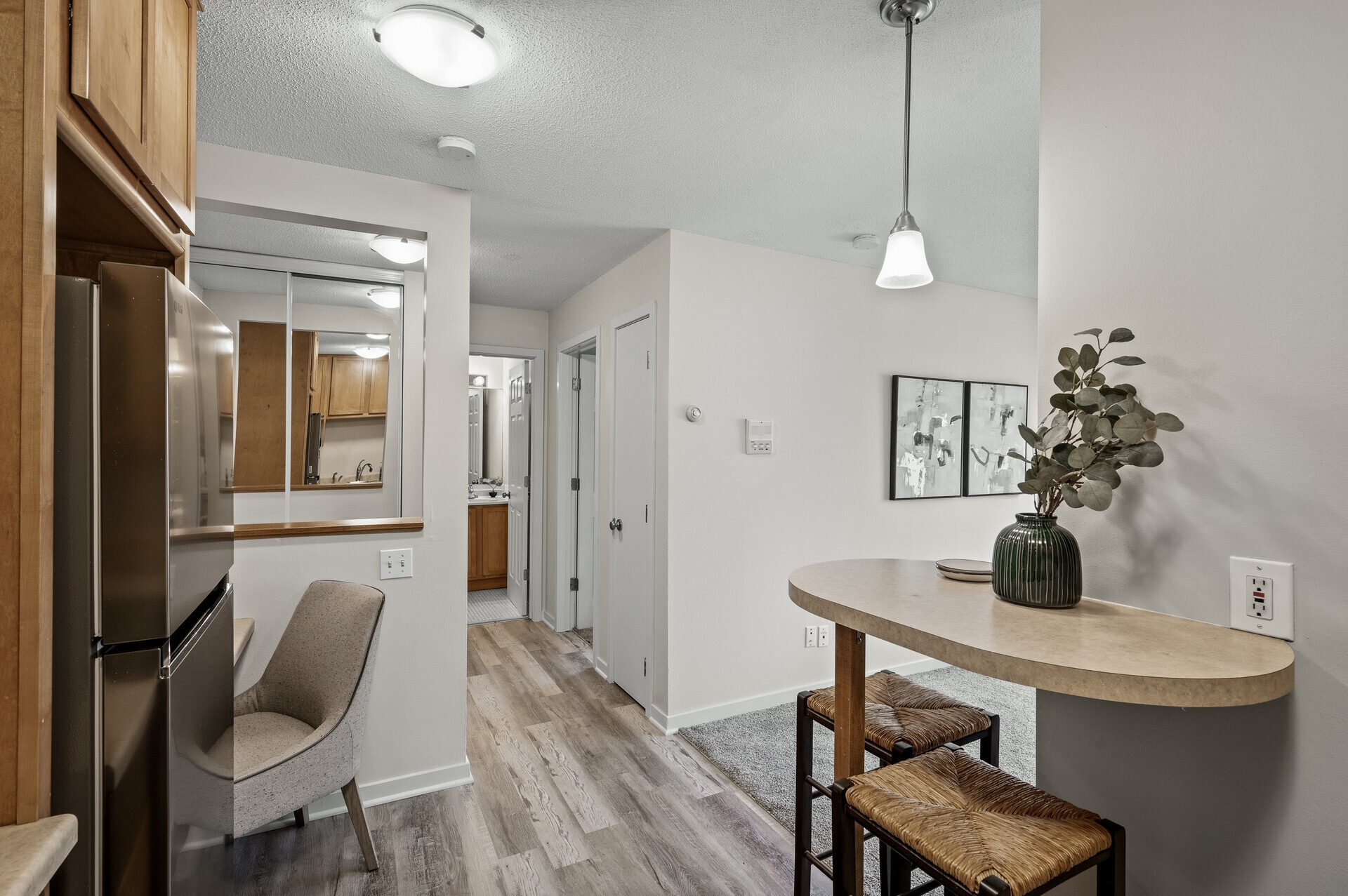 Building Photo - 3729 Snelling Ave