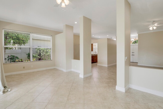 Building Photo - 1215 Gator Trail