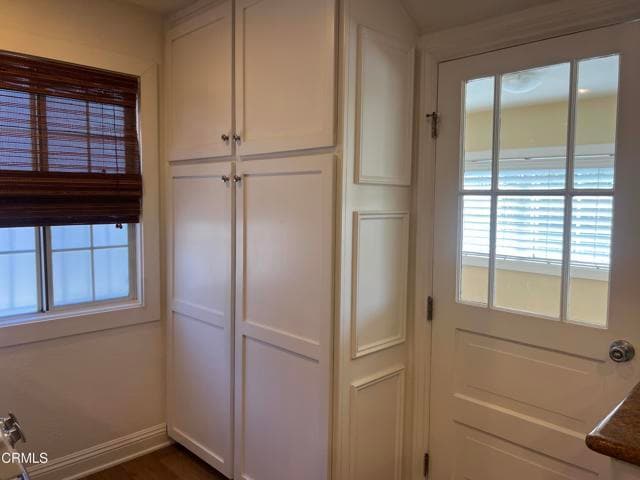 Building Photo - 5118 Granada St