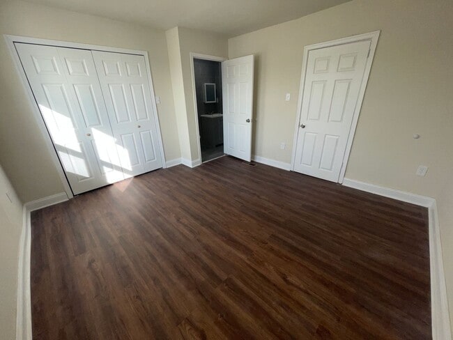Building Photo - BRAND NEW 3 BED 2.5 BATH HOME FOR RENT.