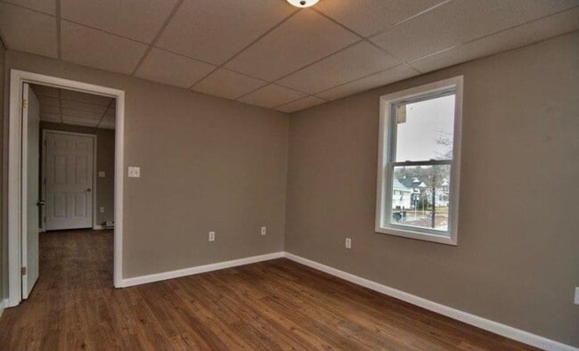 Building Photo - 603 S Blakely St