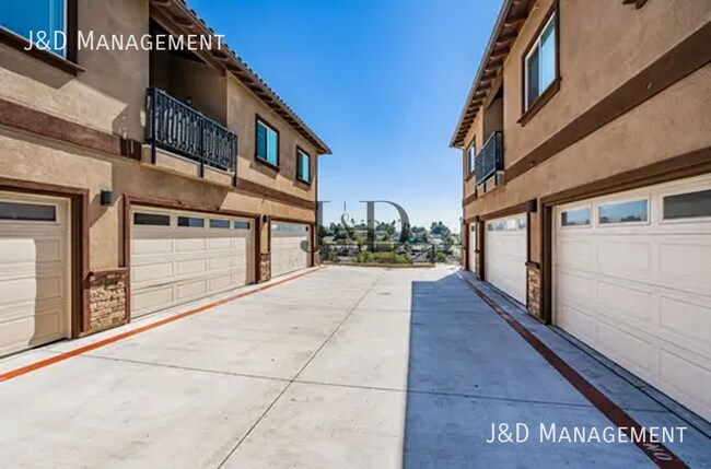 Building Photo - 8137 Cascio Ct