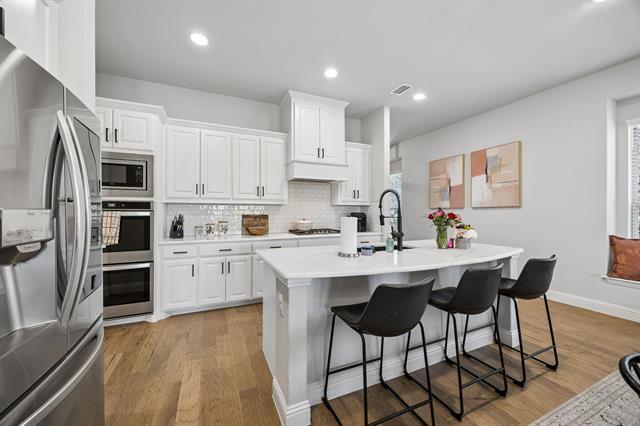 Building Photo - 406 Worthing Way