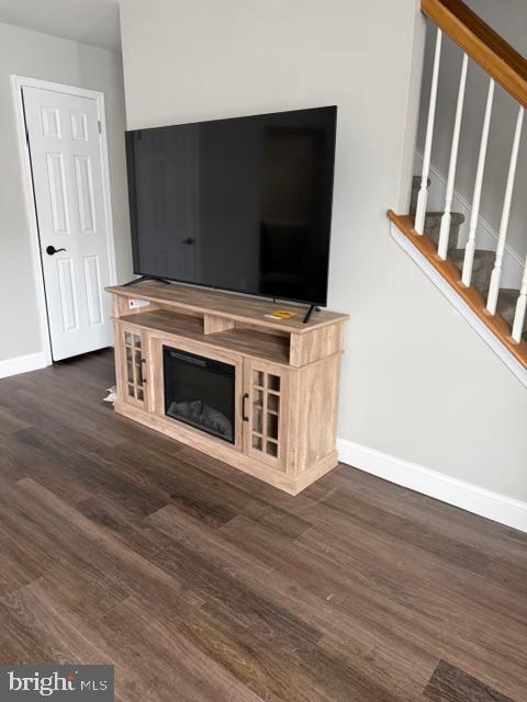 Building Photo - 3942 Captain Molly Cir