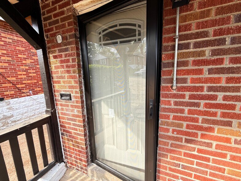 Building Photo - 6620 Barr St