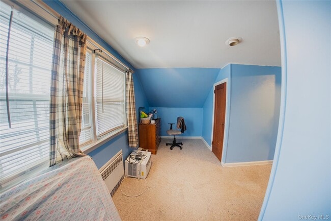 Building Photo - 2454 Columbus Ave