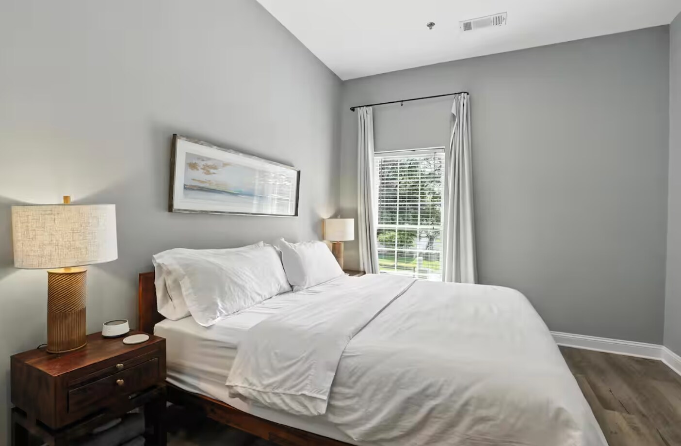 Building Photo - 492 N Thomas St