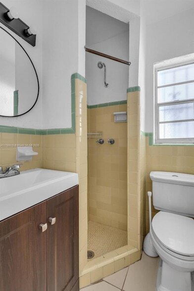 Building Photo - 601 NW 90th St