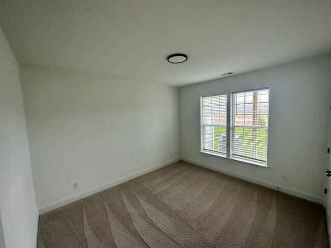 Building Photo - 7117 Leire Ln