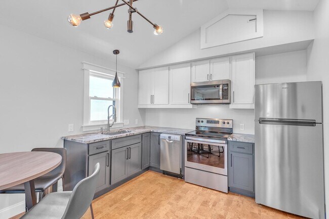 Building Photo - 6416 Edsel Dr