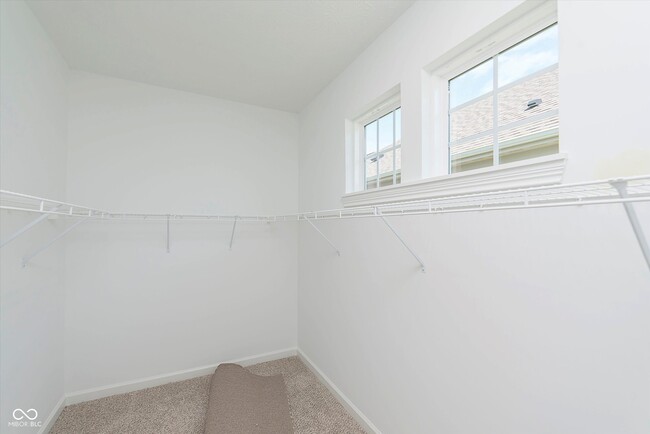 Building Photo - 15929 Tharp Wds Dr
