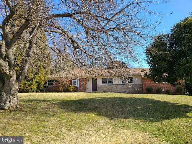 Primary Photo - 6 Council Trail