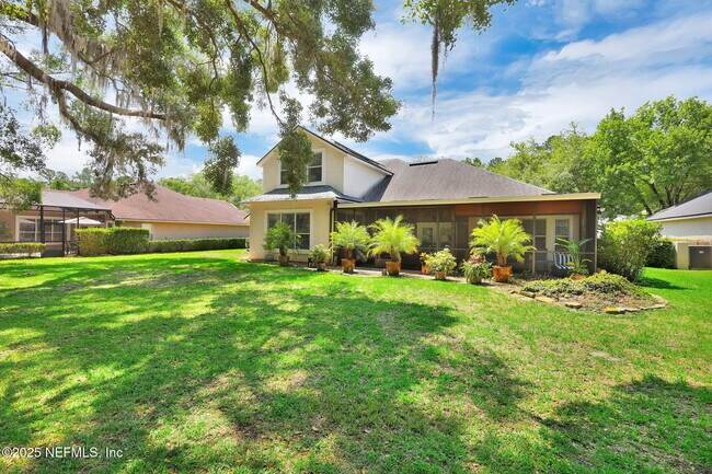 Building Photo - 526 Oakmont Dr