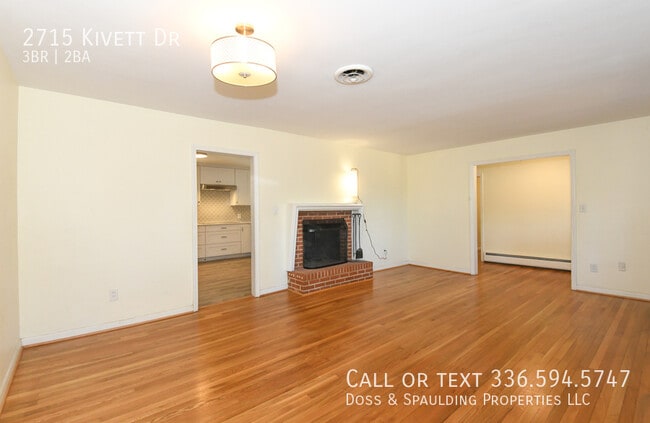 Building Photo - 2715 Kivett Dr