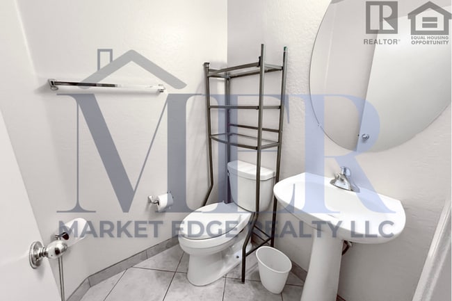 Building Photo - 3Bed/2.5Bath Home at McDowell Rd/107th Ave! Move-In Ready on 06/04/2026!