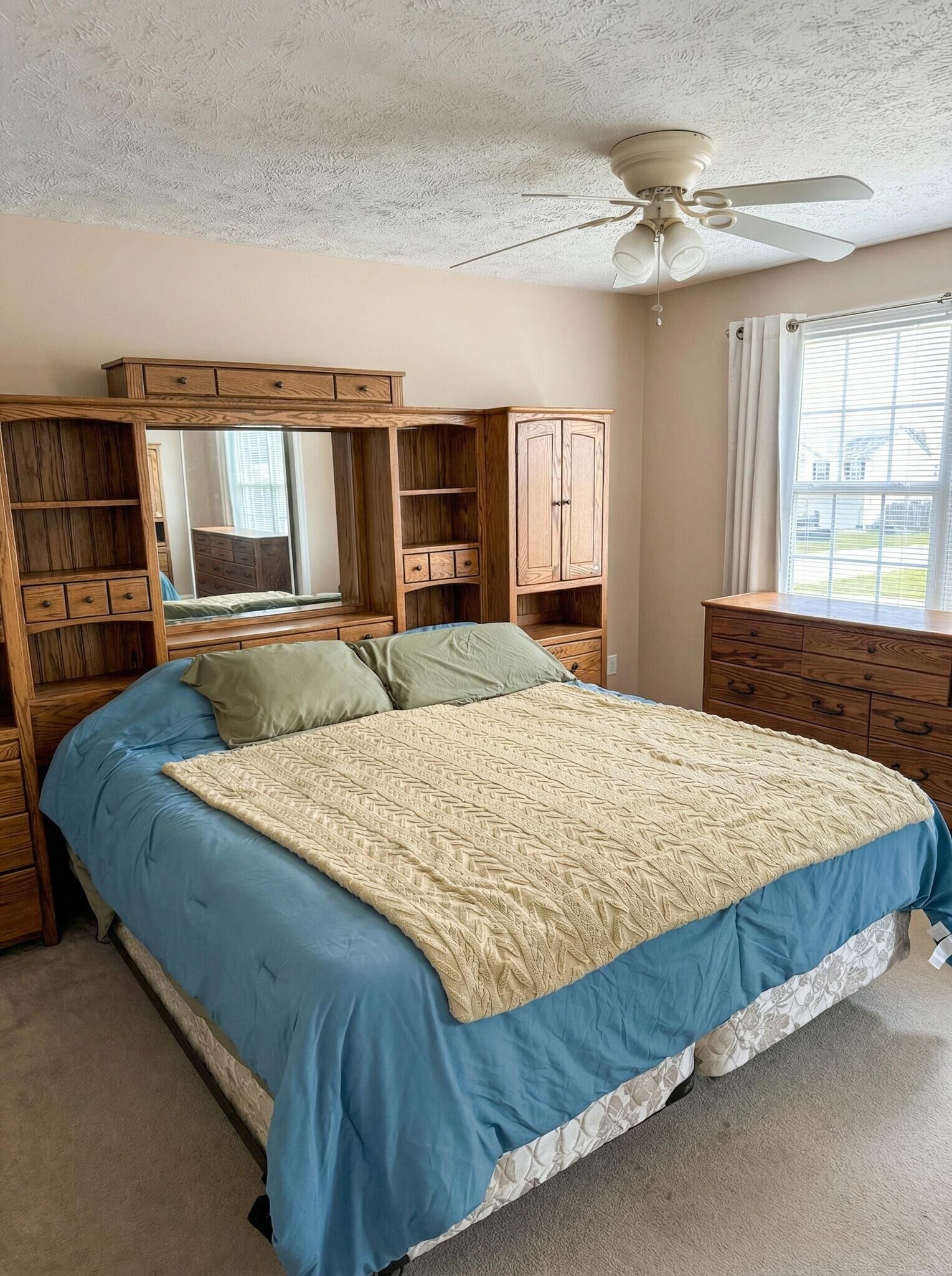 Building Photo - 429 Mansfield Ave