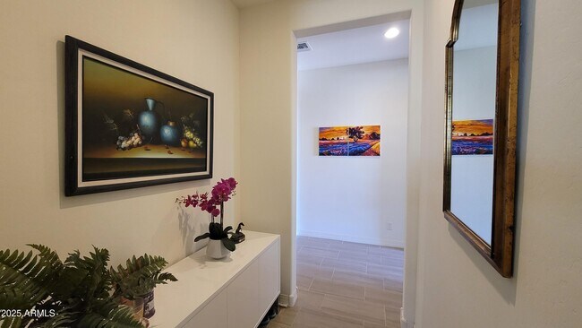 Building Photo - 6225 S Boulder St