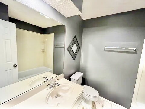 Building Photo - Charming 3 Bed, 2 Bath Brick Home on Corner Lot – Fireplace, 2-Car Garage & Conveniently located!