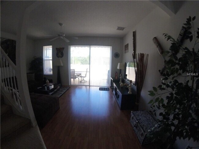 Building Photo - 1146 S Beach Cir