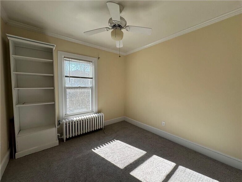 Building Photo - 26 Calvert St